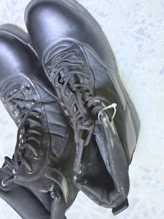 Продам новые берцы