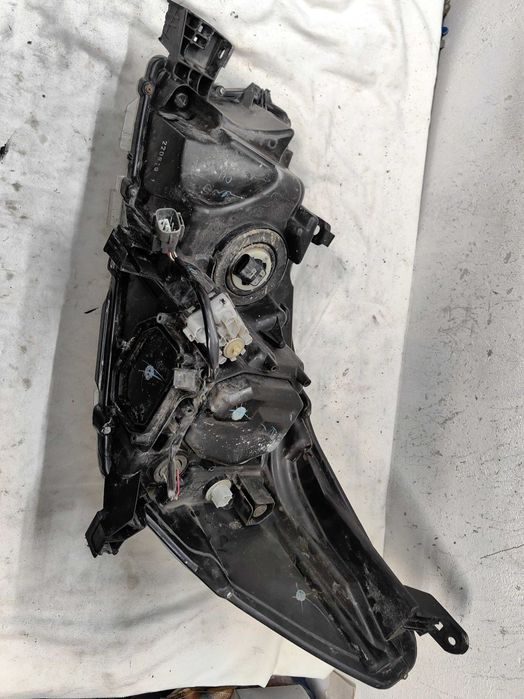 Оригинален фар Тойота  Toyota  Hilux Full Led