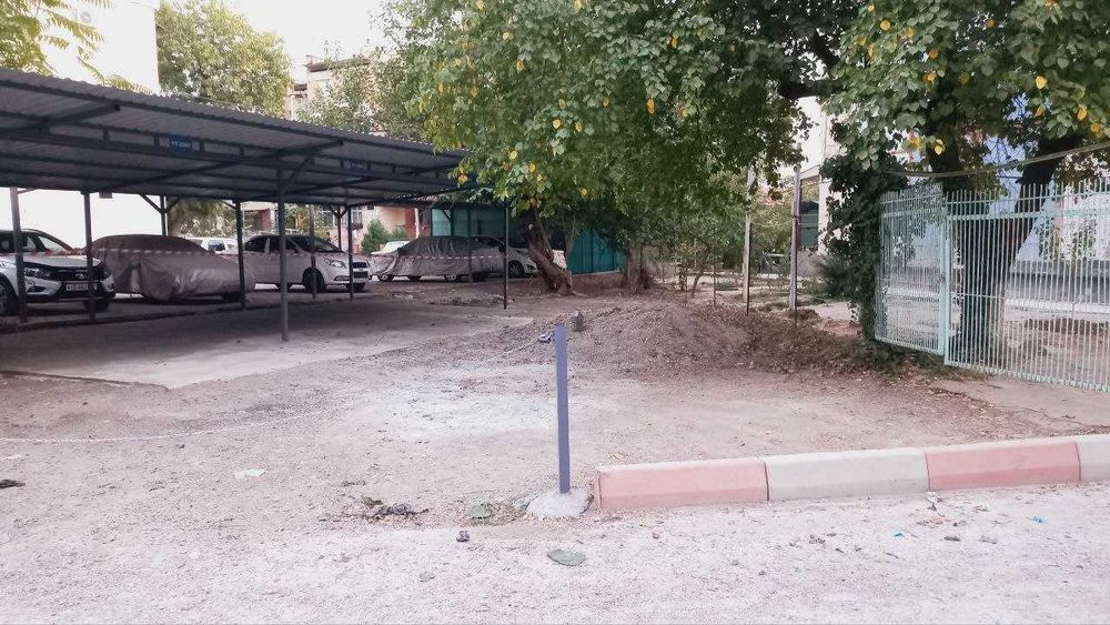 Сдается стоянко-место у жилого многоэтажного дома