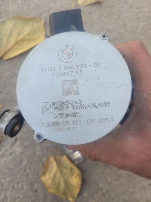 Электро Помпа бмв на запчасть