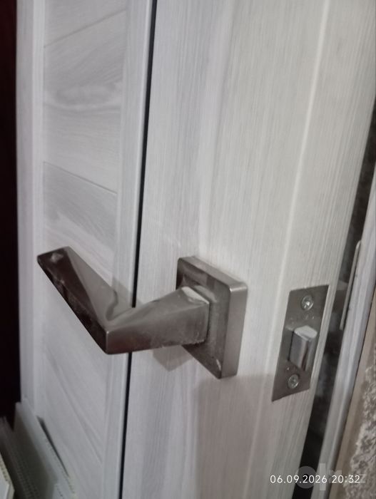 Продаётся дверь межкомнатный