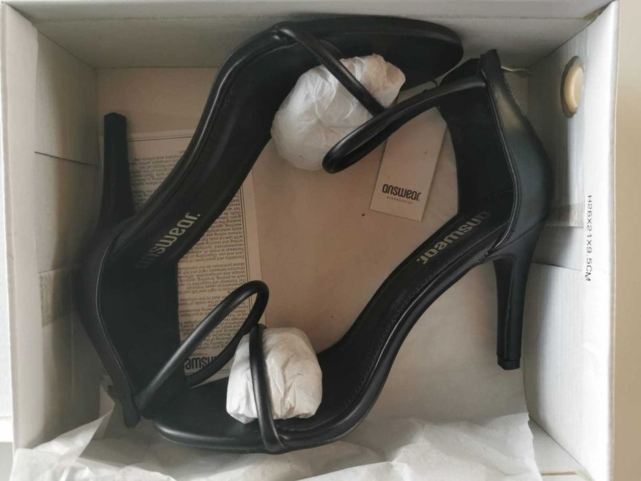 Sandale elegante de damă