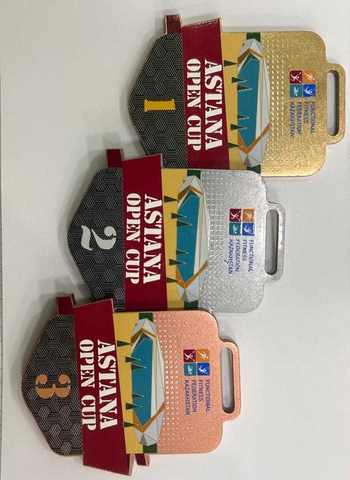 медали, наградные знаки, кубки