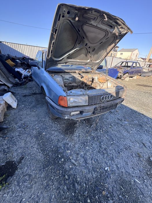 В полный разбор ауди 80 б3