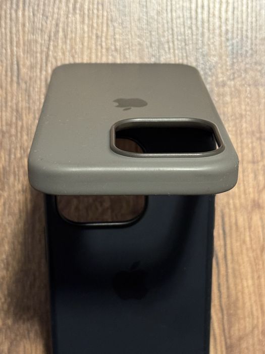 Husa Apple Magsafe Iphone 15 Pro Originala