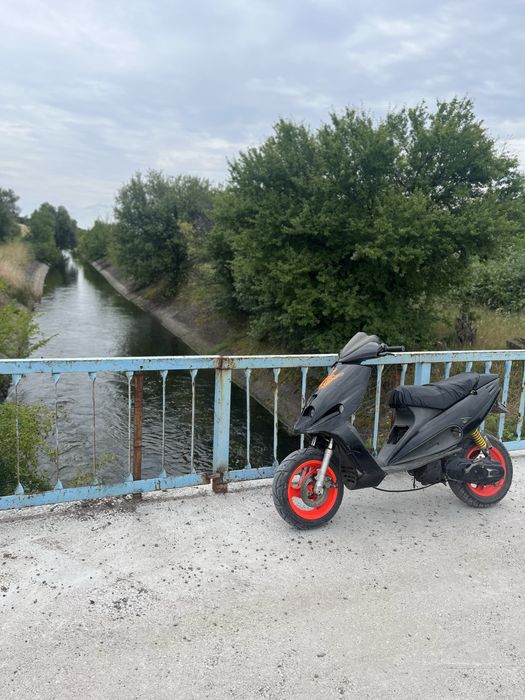 Продавам Malaguti F12 50c