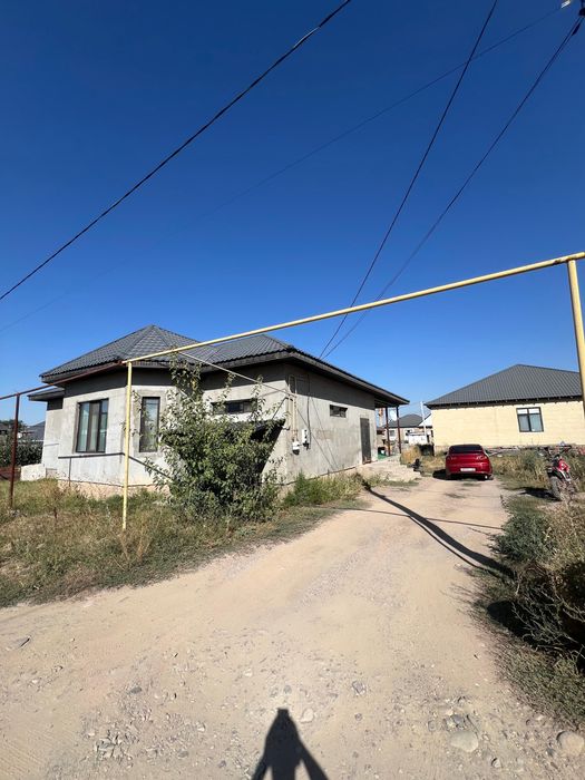 Дом за музеем!!!