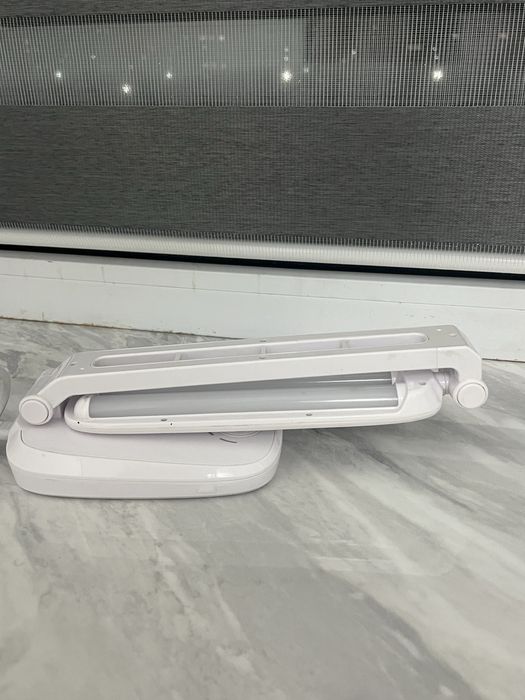 Настольная лампа