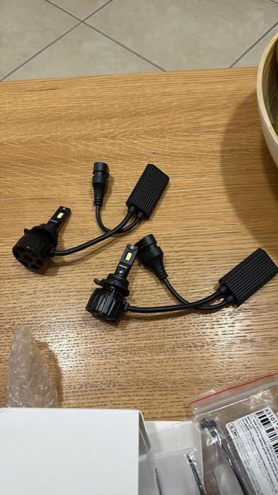 Vand set leduri Phillips H8/H11  noi,50w,fara eroare bec ars!