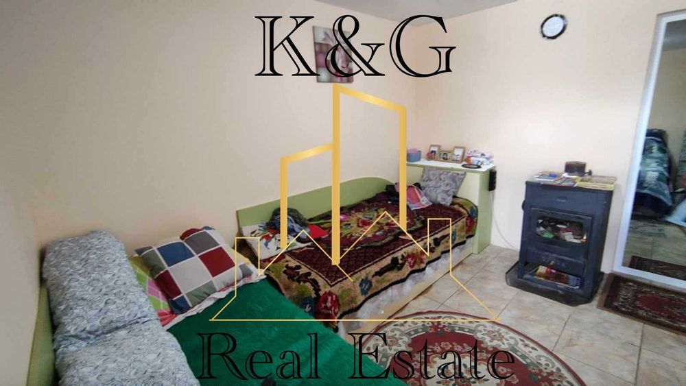 Продава се Къща в с. Дряновец, Област Разград - 180 кв.м за 354 €/кв.м - Снимка #2