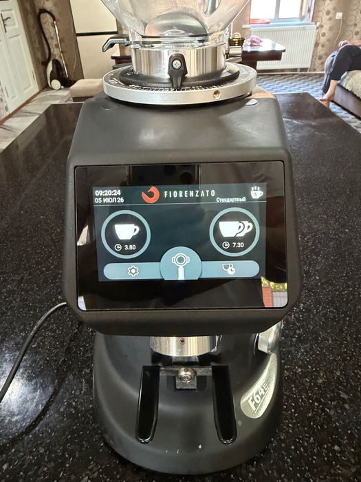 Кофемолка Fiorenzato F64 E + обновлённый сенсорный экран