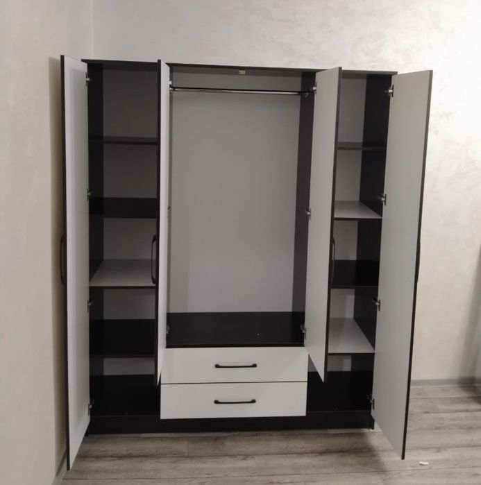 Шкаф шифоньер новый