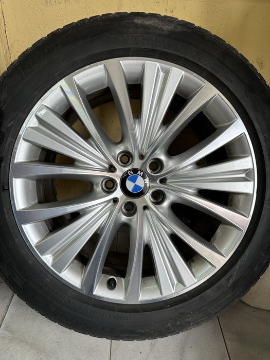 Оригинални дж. BMW+зимни гуми 255/50/19 Barum !