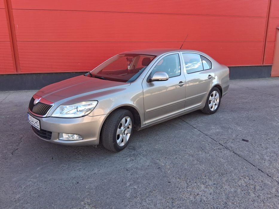 Vând Skoda Octavia