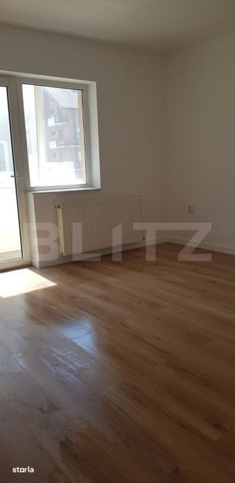 Apartament cu 3 camere, 59 mp, etajul 1, parcare cu CF, zona centrala — fotografia 3