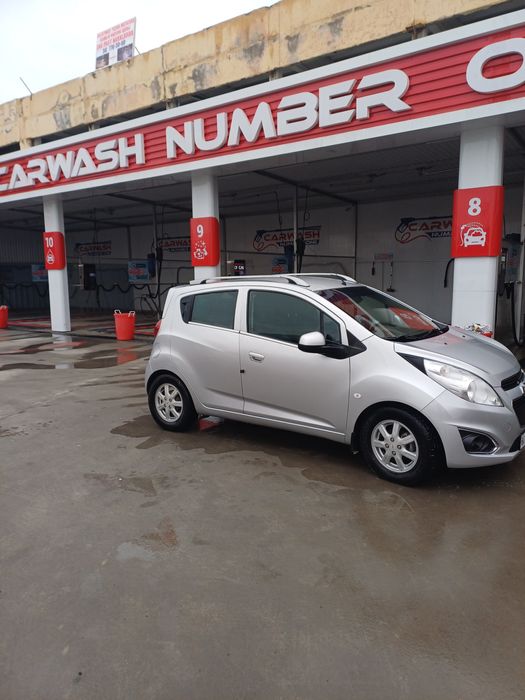 Спарк 2015 3 позится