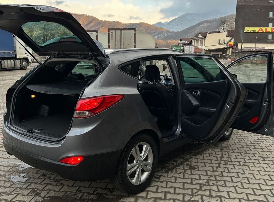 HYUNDAI ix35 2012 — imagine 9