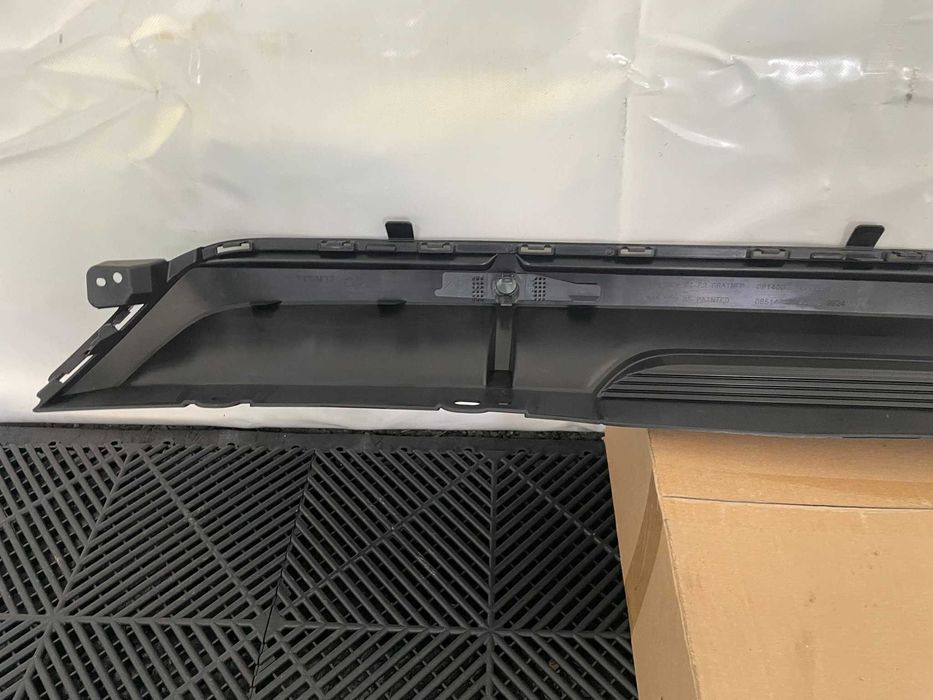 Spoiler bara spate Renault Clio 5 E Tech 2023+ nou original Renault