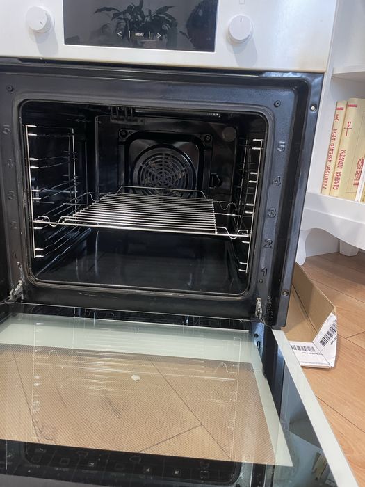 Cuptor elecreic Hansa