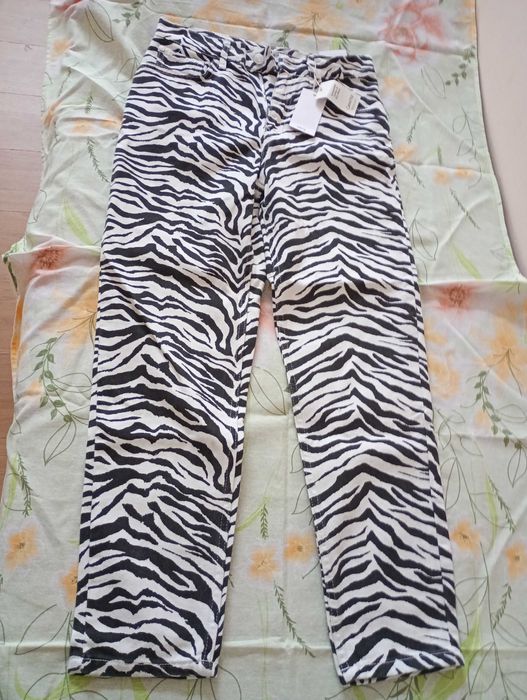 Дънки Mango,нови цвят зебра