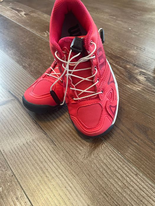 Wilson 29 тенис  на корт