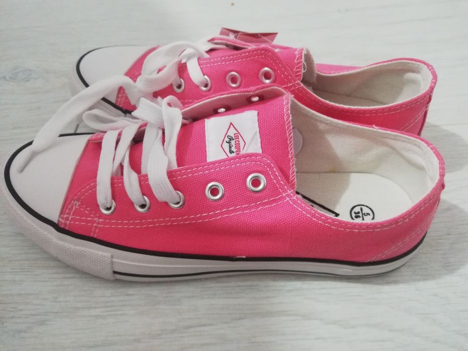 Lee Cooper - Teniși marimea 38