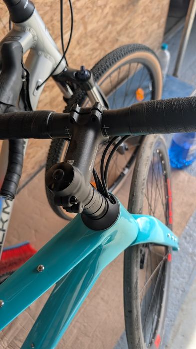 Gravel, Shimano , carbon