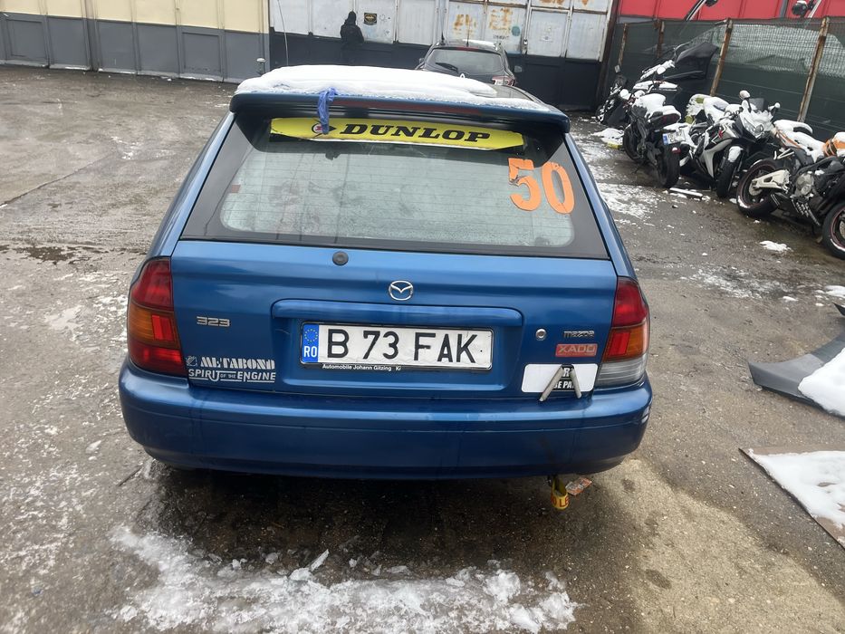 Vand Mazda 323 pent ru indemanare Auto