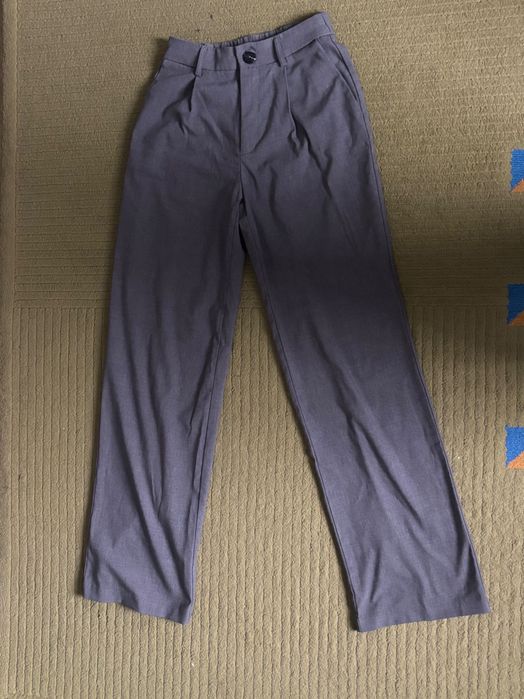 Чисто нов сив панталон, необличан, Stradivarius