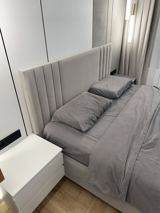 Кровать двуспальная