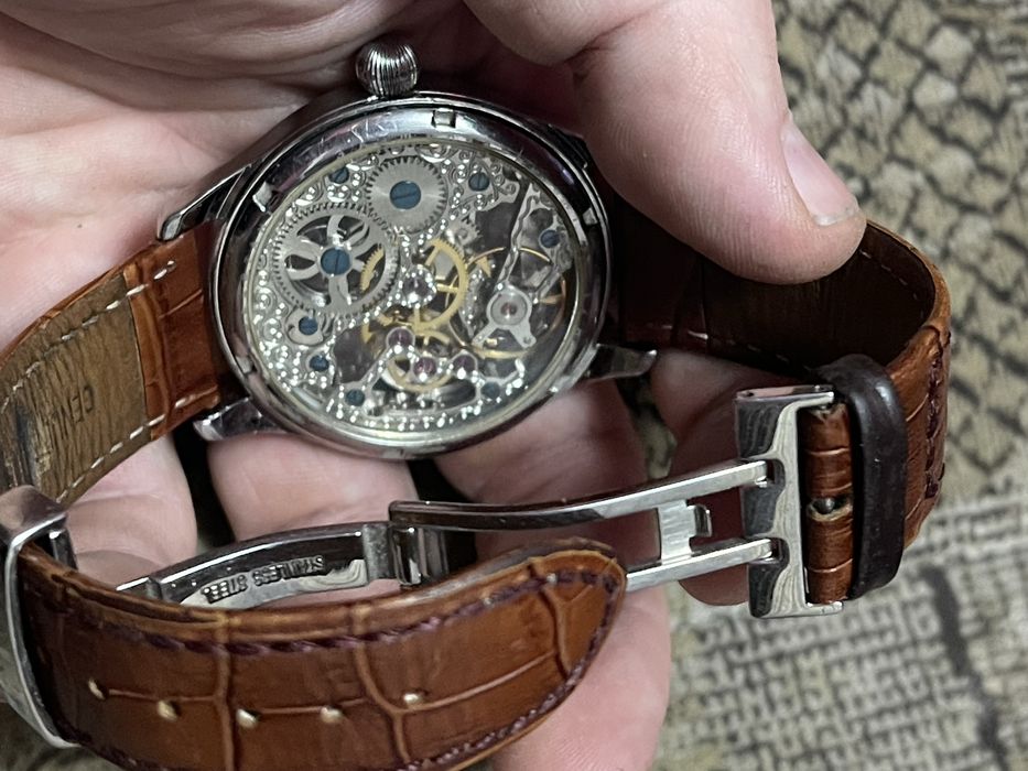 Наручные часы. Скелетон