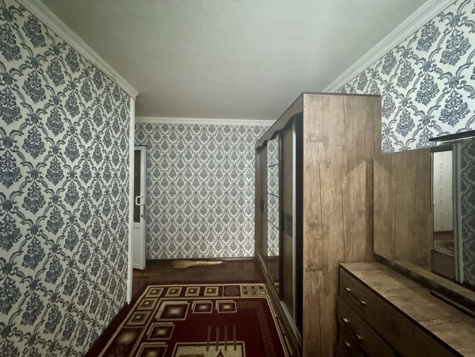 2х комнатная квартира, на 2 этаже. Вокзал