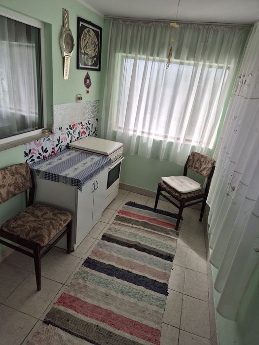 De vanzare casa cu teren intravilan  livada 5700m²