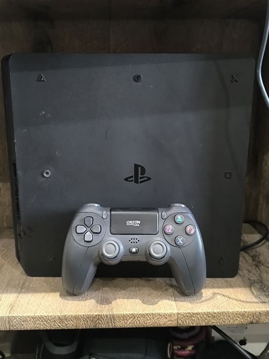 Sony Playstation 4 Slim 1TB
