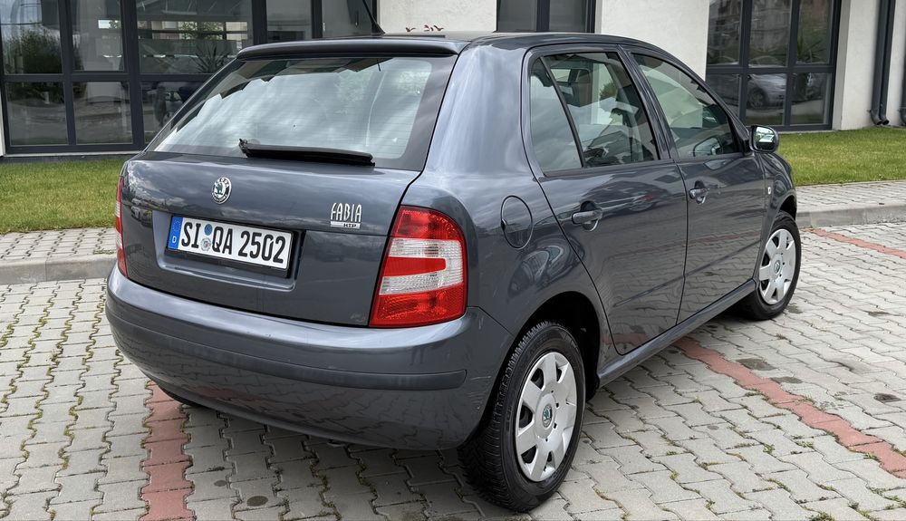 SKODA Fabia 2008 — imagine 3