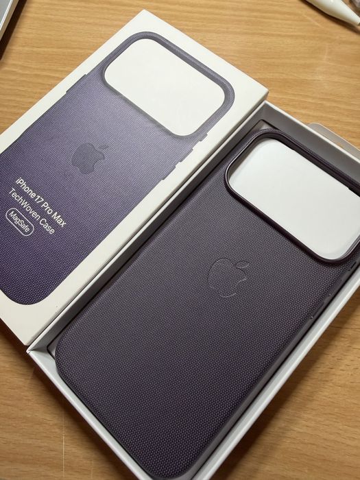 Кейс TechWoven лилав за Iphone 17 Pro Max