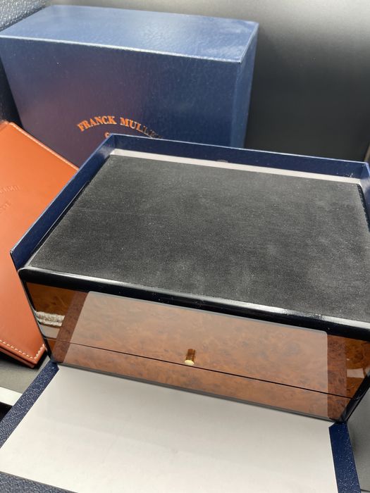 Коробки  для часов Breguet, Chopard, Cartier, Ulusse nardin, Zenith, R