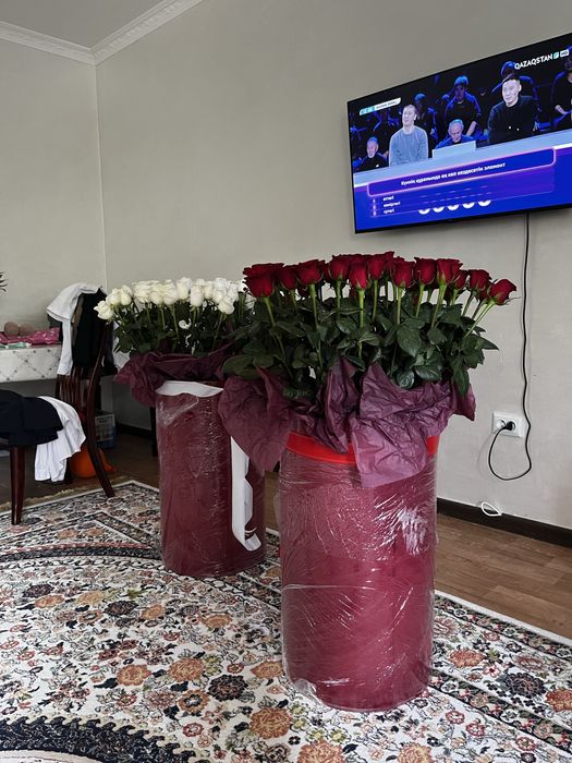 Цветы свежи купил сам 57к