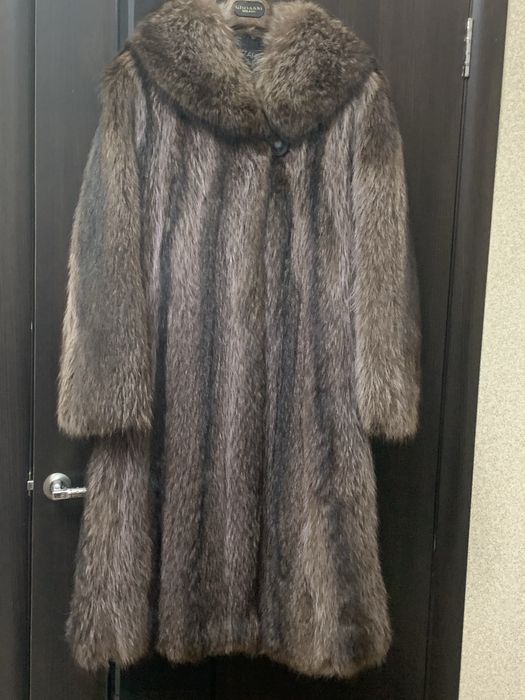 Продам шубу в отличном состоянии