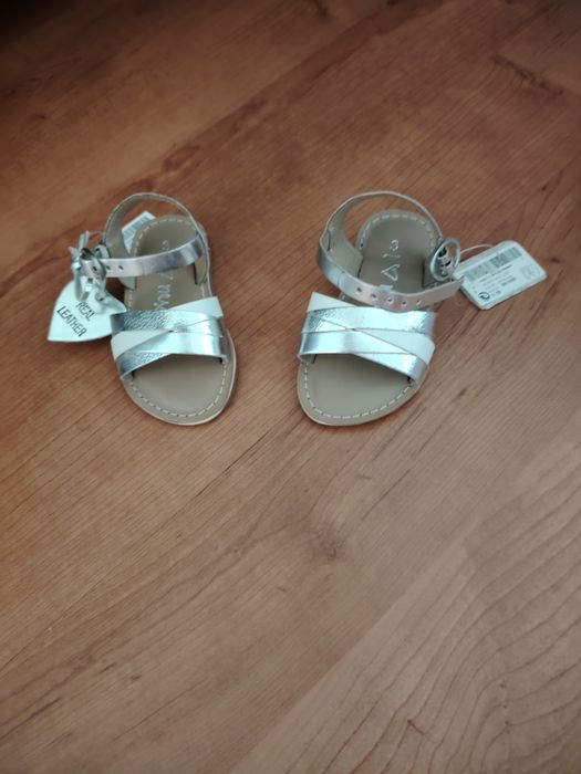 Next sandale pentru micile prințese noi, diln piele, Nr. 19