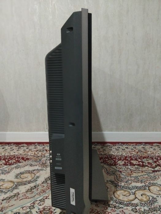 Продам данный телевизор от LG.