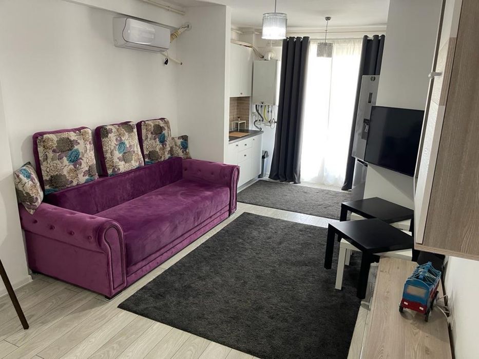 Vand apartament 2 camere zona Vitan