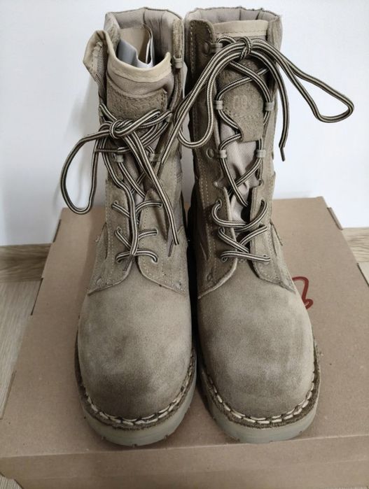 Bocanci militari de vară