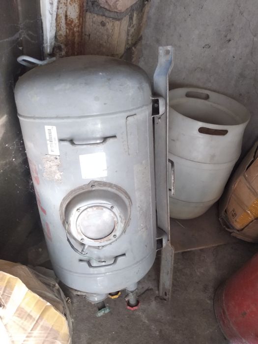 Бутыли-банки баллоны