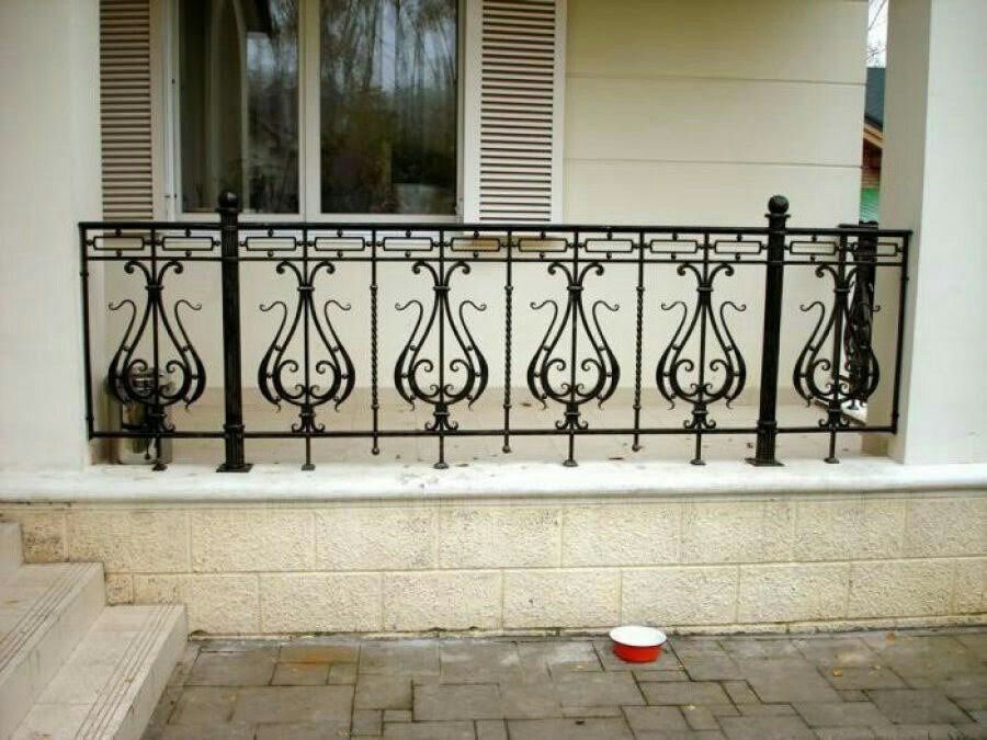 Кованые изделия перила двери мебели из металла скамейки кравати