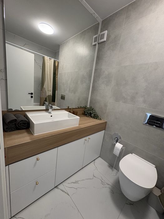 Apartament de inchiriat, Prima Arena