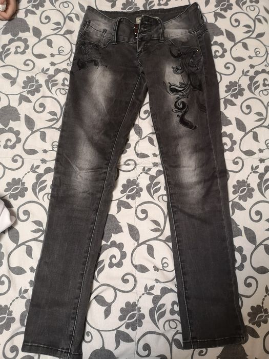 Черни дънки М р-р