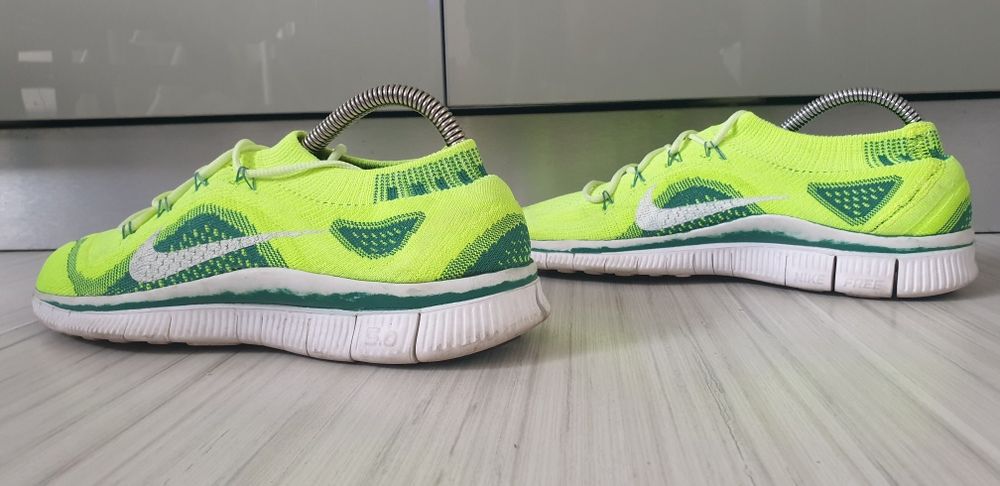 Nike Flyknit  UK 6.5 US 9 / 40.5/26 см. ОРИГИНАЛ! Дамски Маратонки!