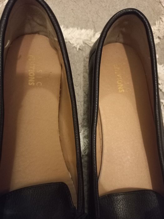 Дамски обувки номер 42
