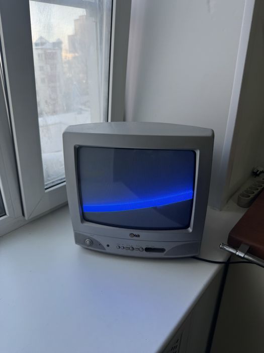 Продам мебель и телевизор